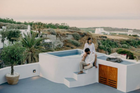 Sando Traditional Cave Villas with Jacuzzi and Sea view